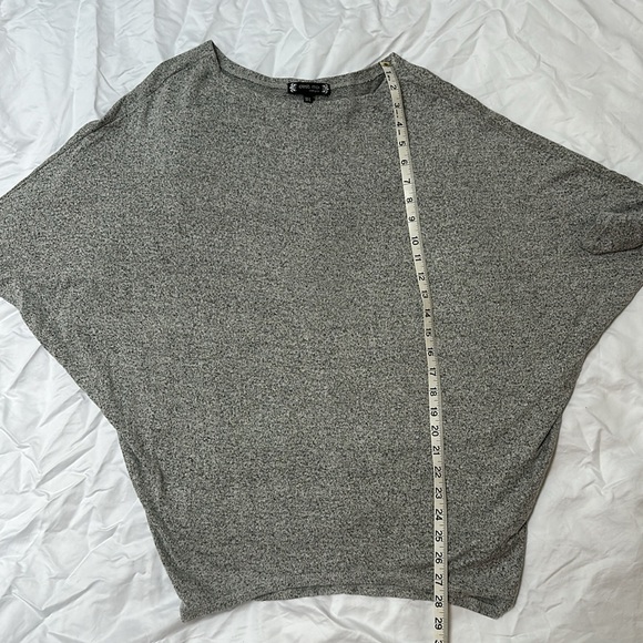 C'est Moi Heather Grey Boatneck Batwing 3/4 sleeve Top - M/L - EUC - Picture 8 of 8